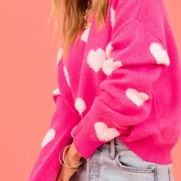 Heart Crop Lady's Sweater - Picture 2 of 6